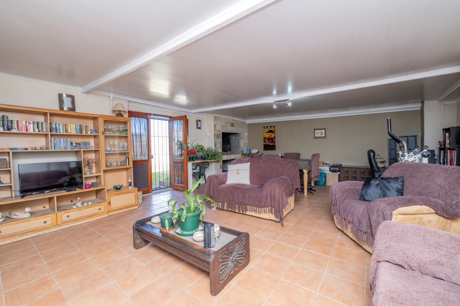2 Bedroom Property for Sale in Bonny Brook Western Cape